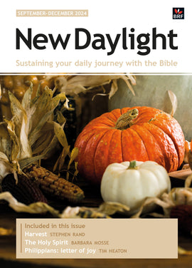 New Daylight Deluxe September-December 2024: Sustaining your daily journey with the Bible